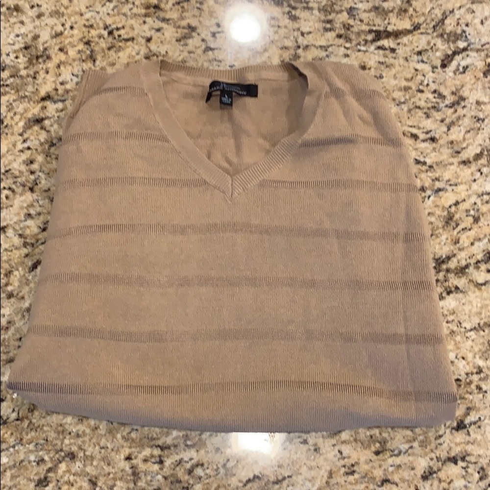 Brand New Tan Marc Anthony Sweater Size Large